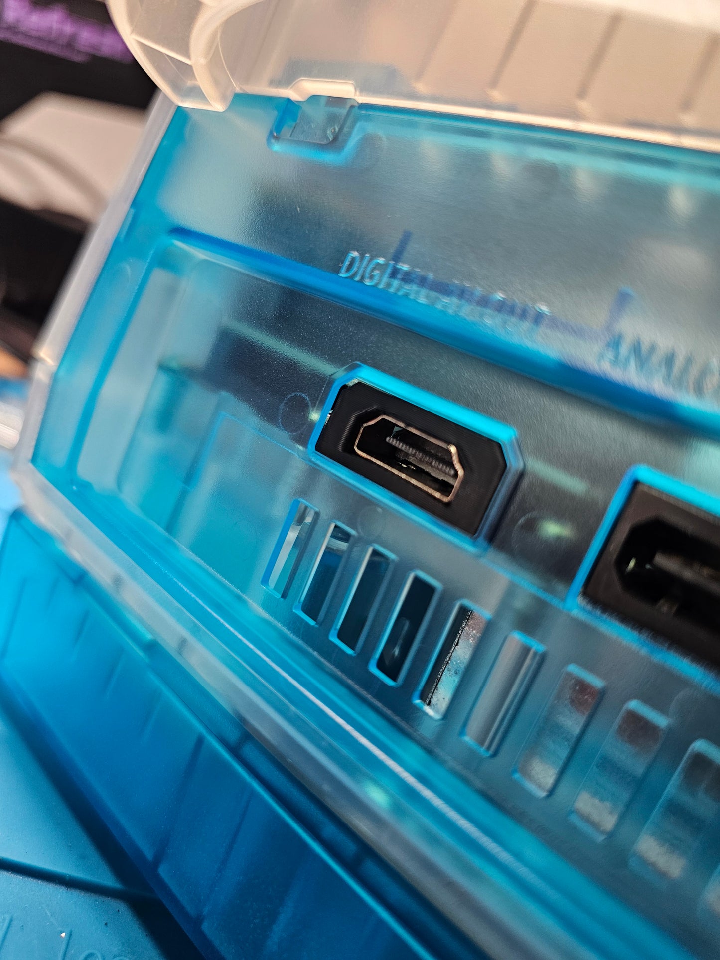 GameCube Prestige Pro - Glacier with Gameboy Player